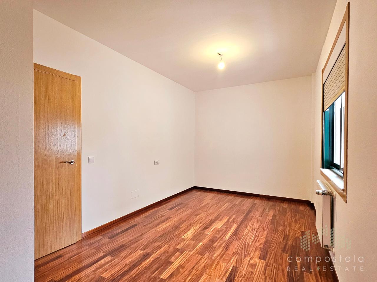 Amplio dormitorio secundario