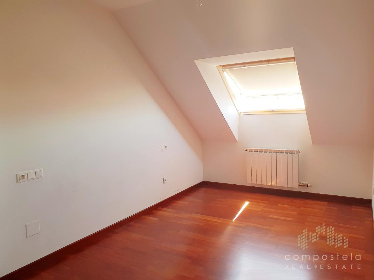 2º Dormitorio (principal) con baño incorporado