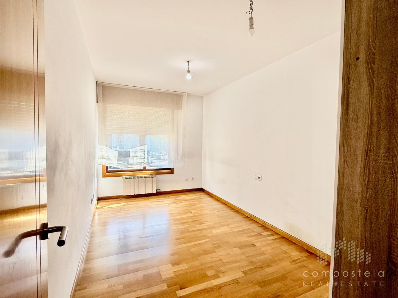 1º Dormitorio, luz natural