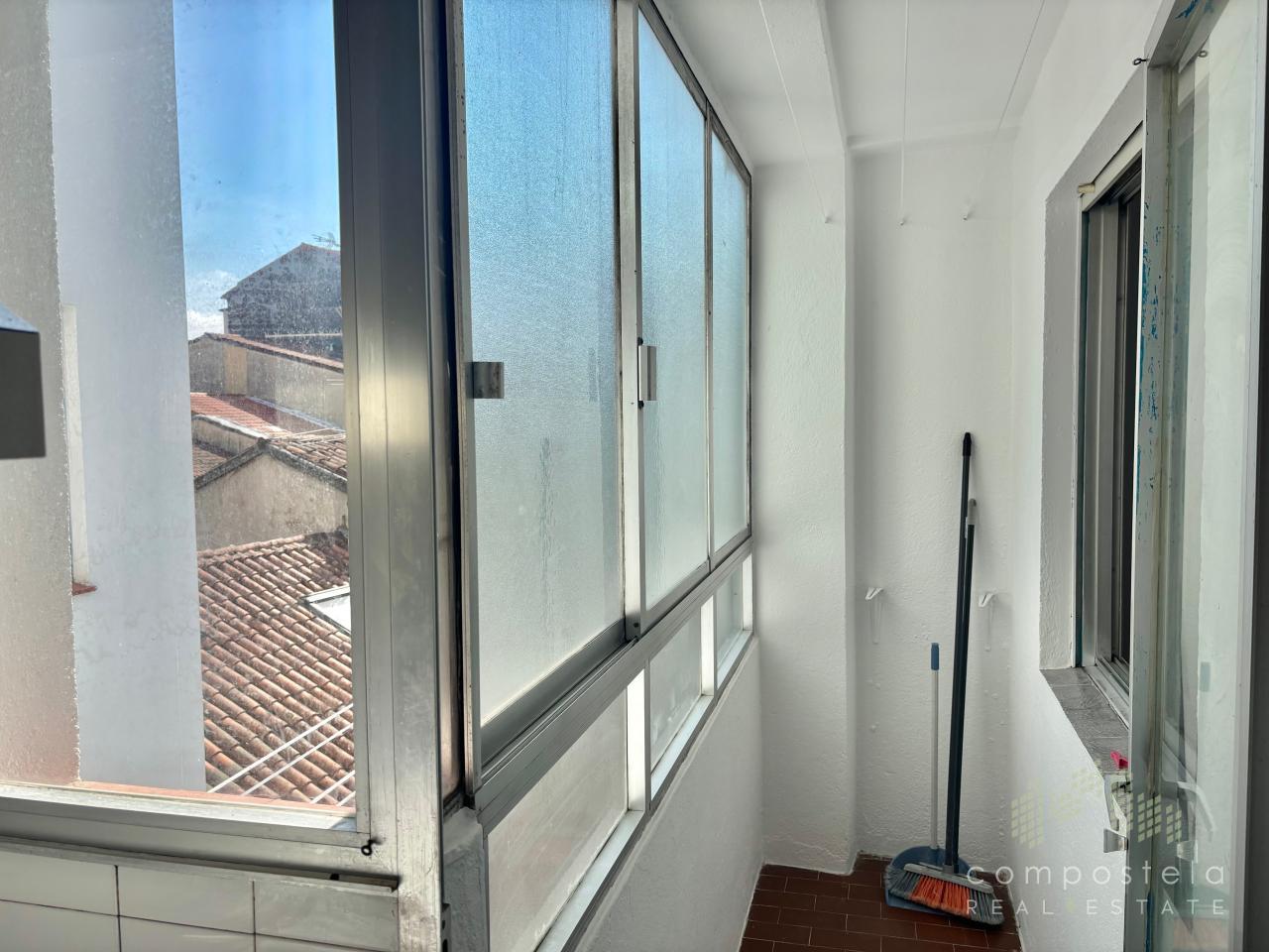 Tendedero independiente en cocina