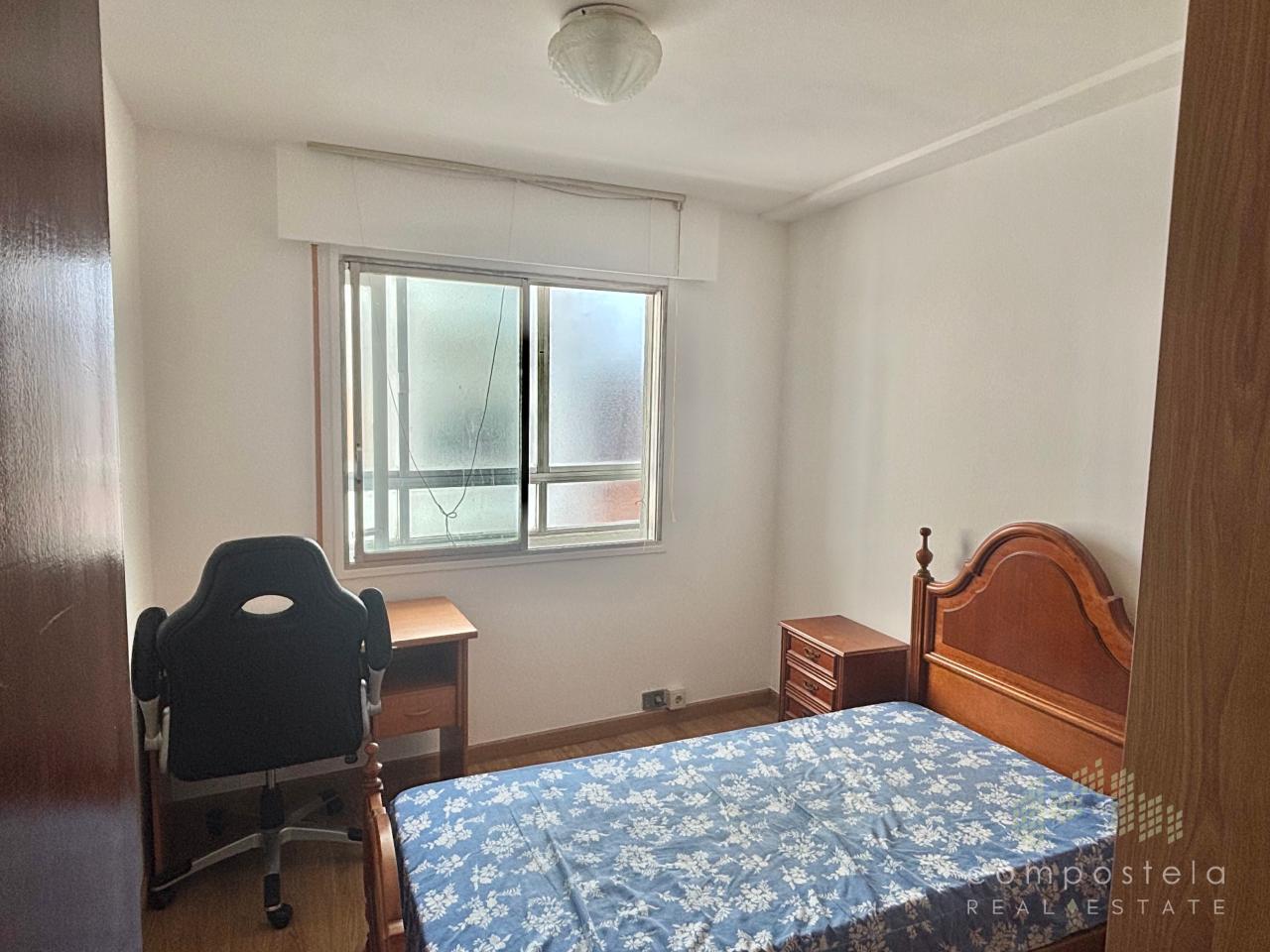 1º Dormitorio, luz natural