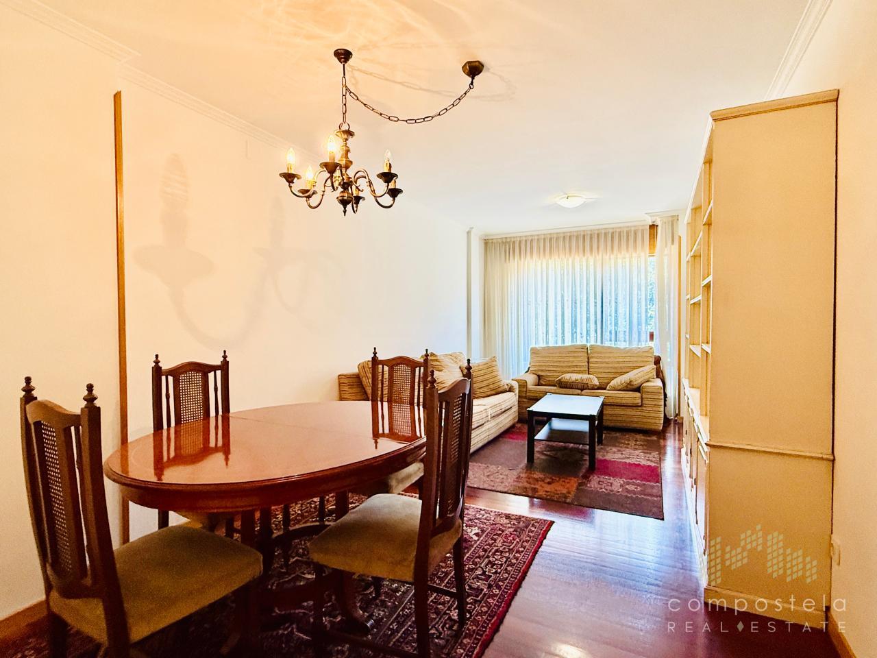 Gran salón comedor, luz y vistas