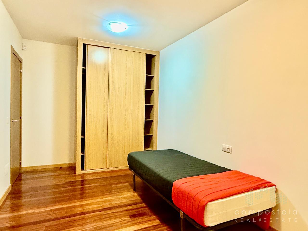 Armario empotrado en dormitorio secundario