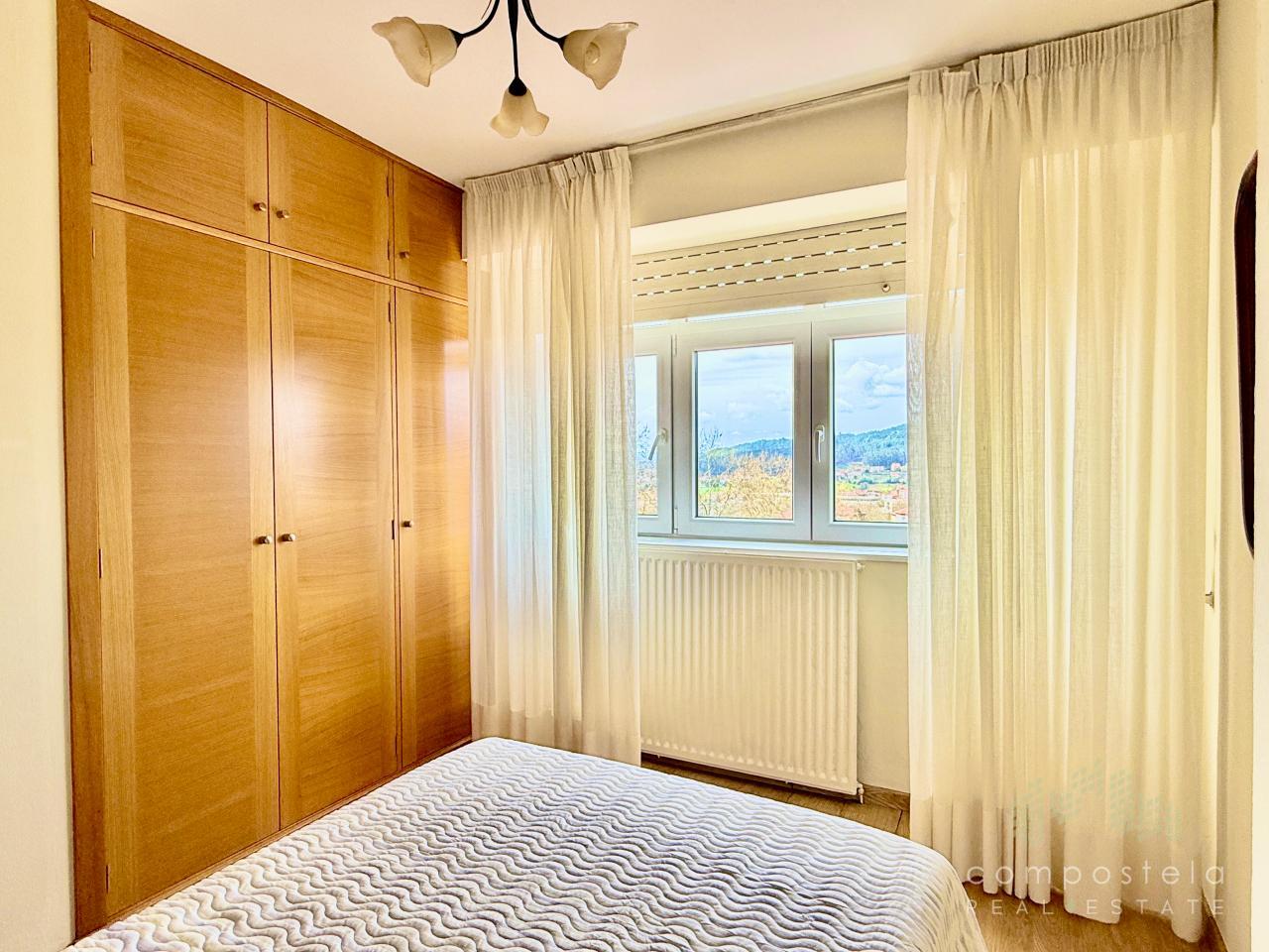 Excelentes armarios empotrados en ambos dormitorios