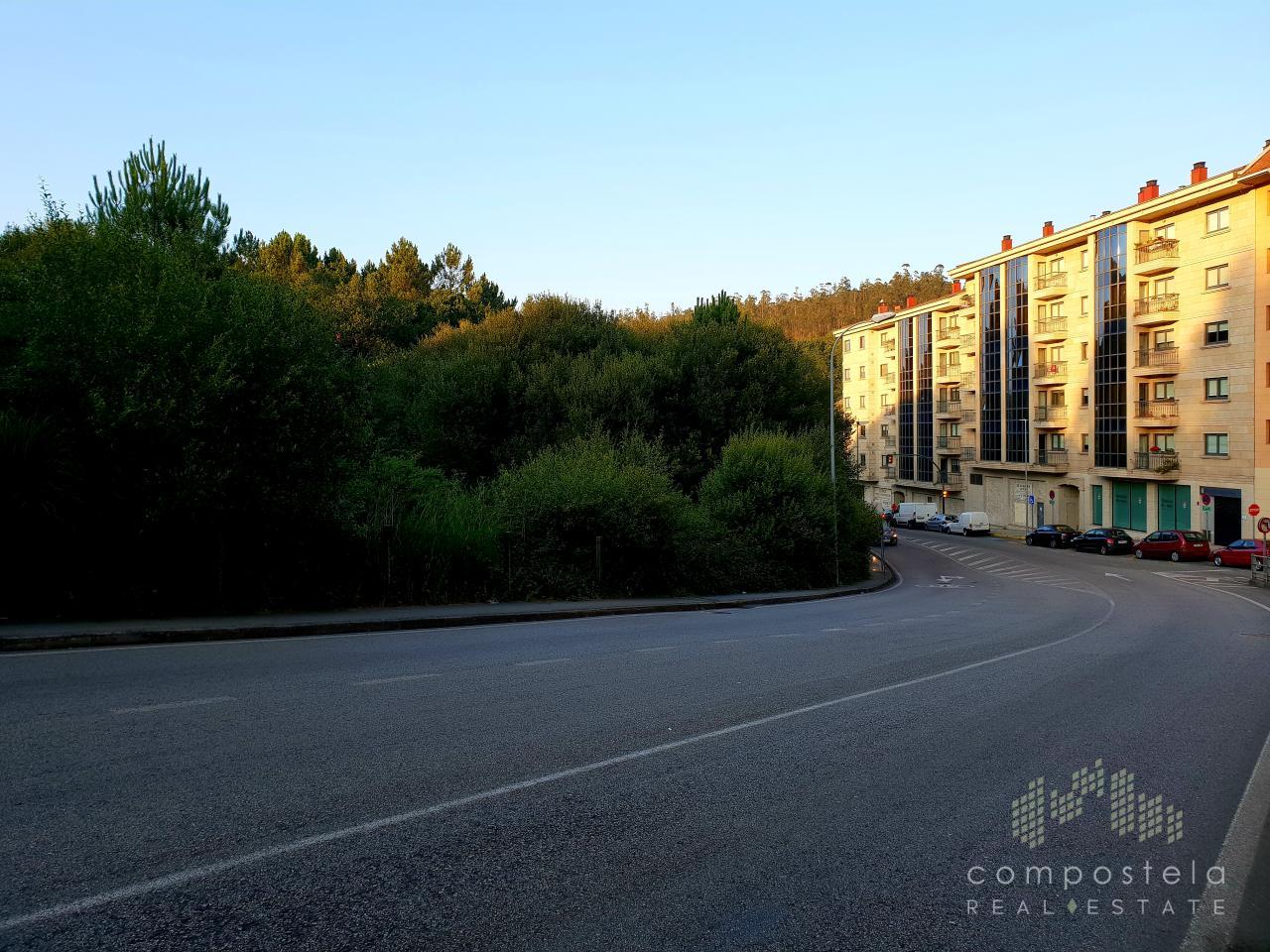 Entorno, ubicación, zona nueva de Milladoiro